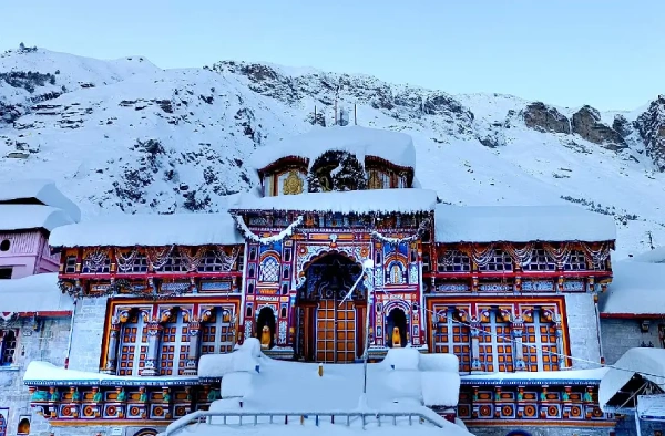 Book Holidayz Char Dham